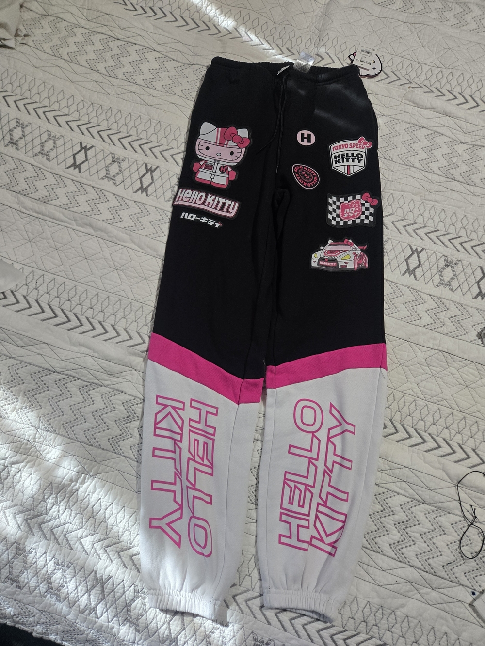Hello Kitty Kids' Black & Pink Colorblock Jogger Bottoms